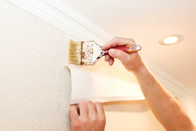 Pose de papier peint à Tressin — revêtements muraux et toiles de verre